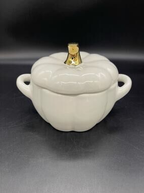 Crofton 2021 Stoneware White Pumpkin with Lid Candy Dish Bowl Fall Autumn